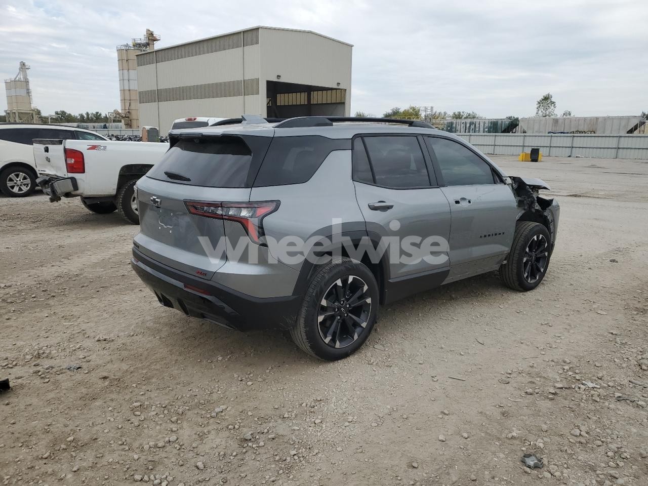 Photo 3 of 2026 CHEVROLET EQUINOX RS (VIN 3GNAXLEG6TL100741)