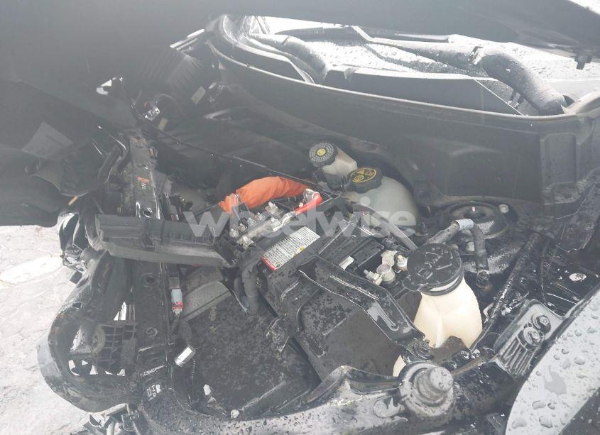 Photo 10 of 2018 Chevrolet Equinox LT (VIN 3GNAXLEU4JL307647)