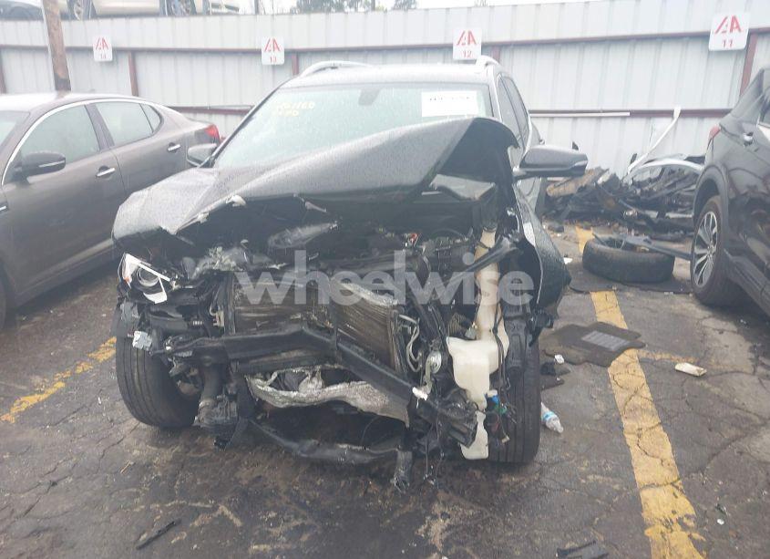 Photo 11 of 2018 Chevrolet Equinox LT (VIN 3GNAXLEU4JL307647)