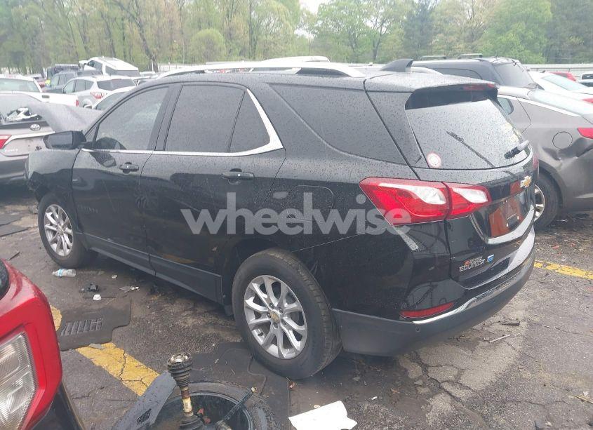 Photo 3 of 2018 Chevrolet Equinox LT (VIN 3GNAXLEU4JL307647)