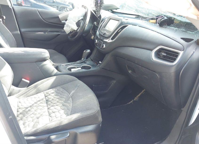 Photo 5 of 2018 Chevrolet Equinox LT (VIN 3GNAXLEU7JL174513)