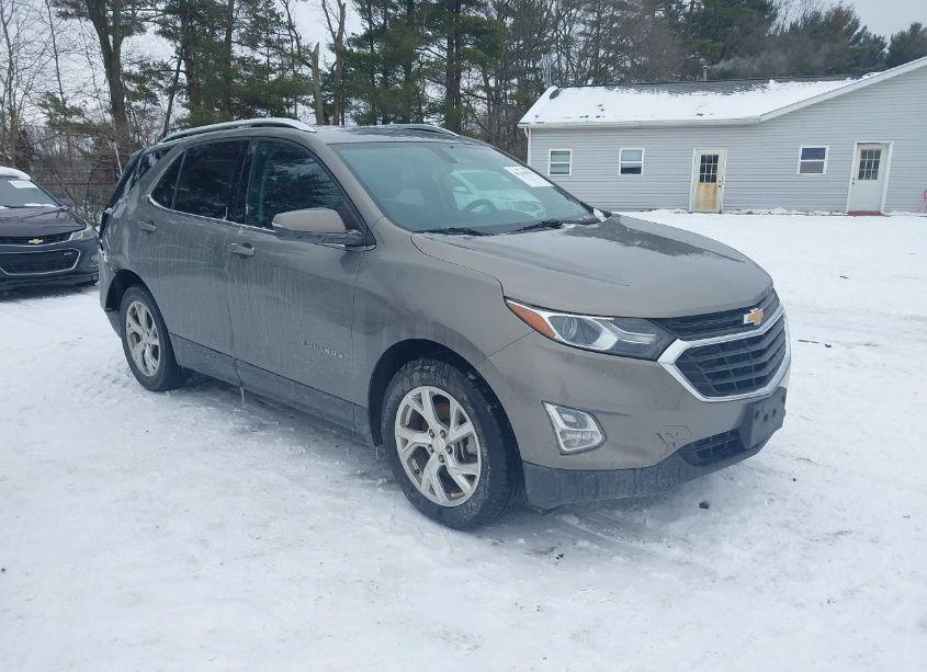 2019 Chevrolet Equinox LT (VIN 3GNAXLEX0KS540264) main photo