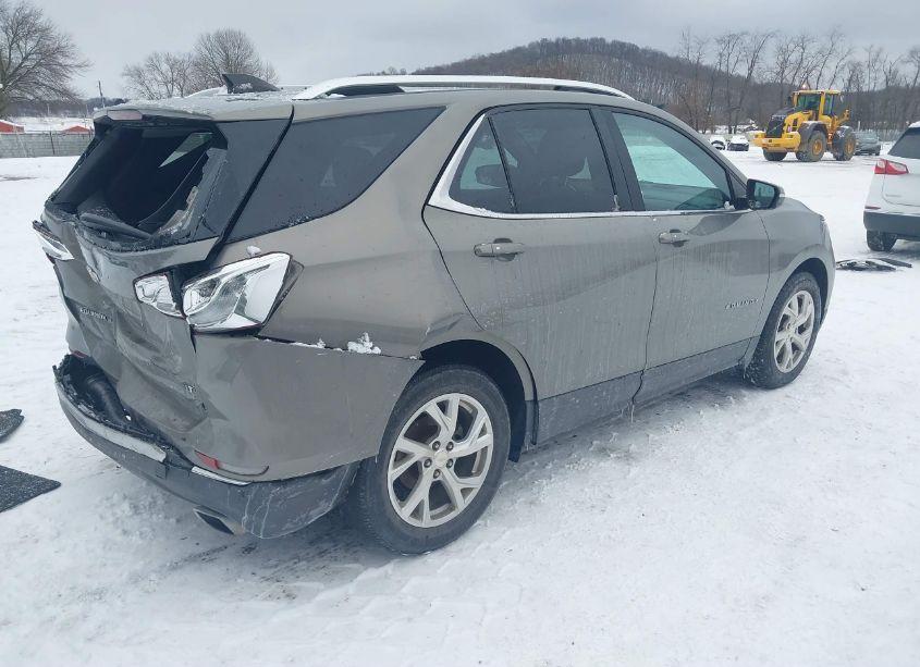 Photo 4 of 2019 Chevrolet Equinox LT (VIN 3GNAXLEX0KS540264)