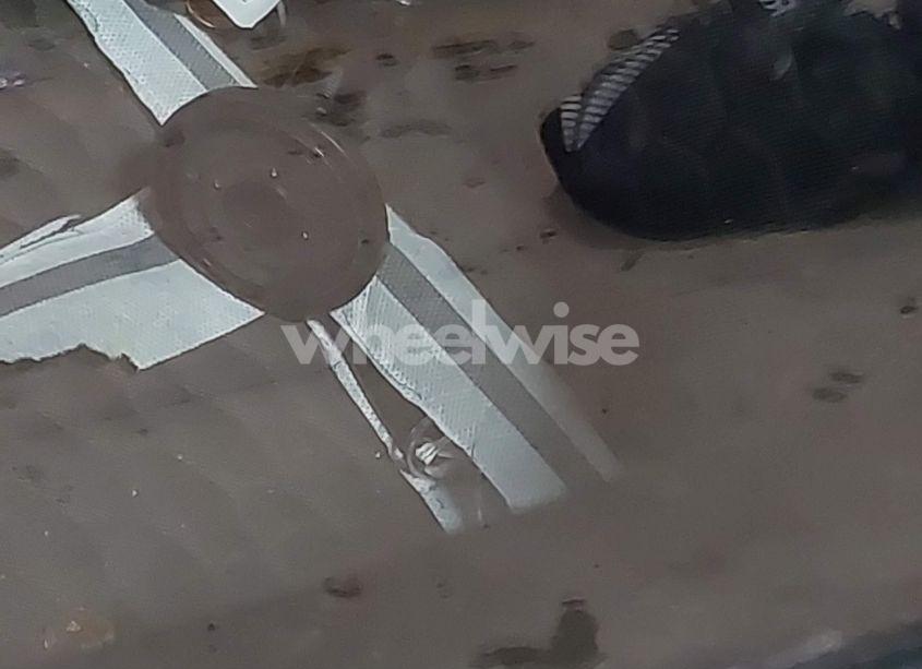 Photo 11 of 2019 Chevrolet Equinox LT (VIN 3GNAXLEX0KS563477)