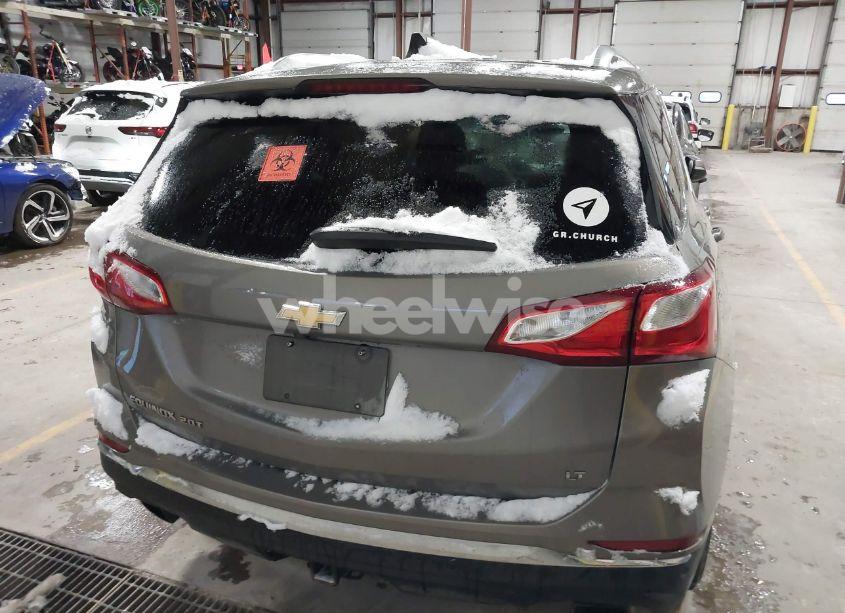 Photo 16 of 2019 Chevrolet Equinox LT (VIN 3GNAXLEX0KS563477)