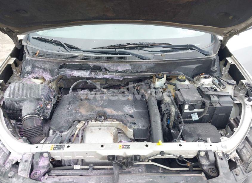 Photo 10 of 2019 Chevrolet Equinox LT (VIN 3GNAXLEX1KS632306)