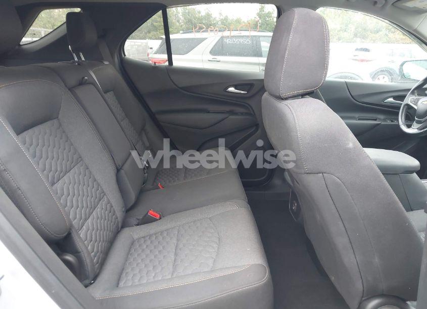 Photo 8 of 2019 Chevrolet Equinox LT (VIN 3GNAXLEX1KS632306)