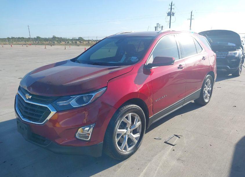 Photo 2 of 2020 Chevrolet Equinox FWD LT 2.0L TURBO (VIN 3GNAXLEX3LS510855)