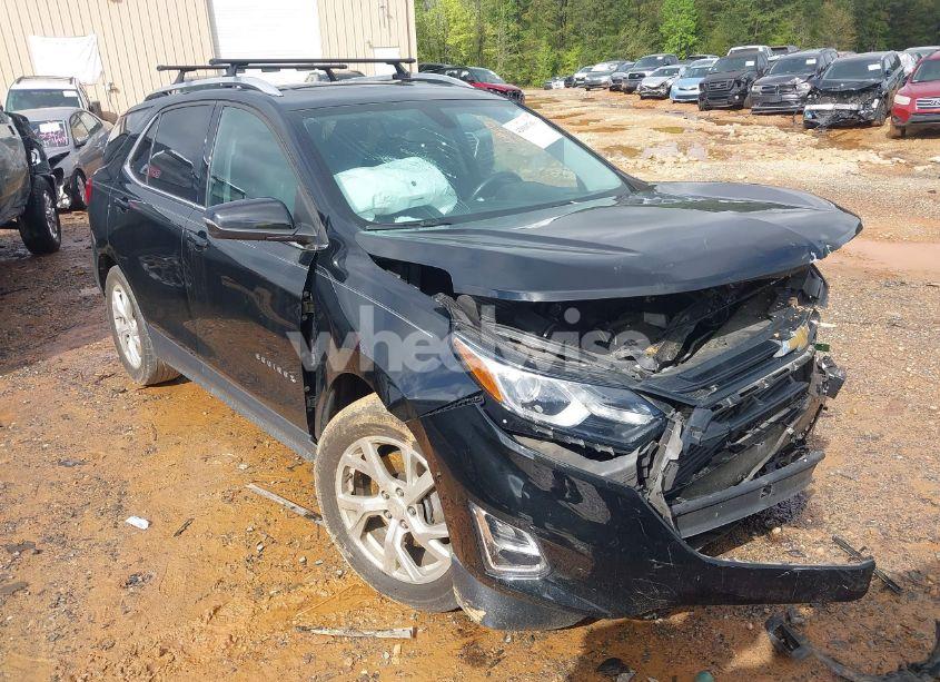2019 Chevrolet Equinox LT (VIN 3GNAXLEX4KL125510) main photo