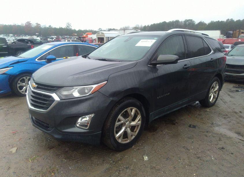 Photo 2 of 2020 Chevrolet Equinox FWD LT 2.0L TURBO (VIN 3GNAXLEX5LS500344)