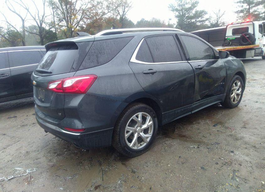 Photo 4 of 2020 Chevrolet Equinox FWD LT 2.0L TURBO (VIN 3GNAXLEX5LS500344)