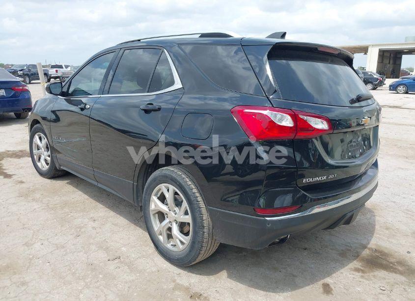 Photo 3 of 2020 Chevrolet Equinox FWD LT 2.0L TURBO (VIN 3GNAXLEX6LL315262)