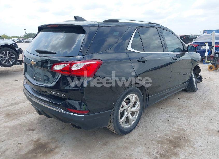 Photo 4 of 2020 Chevrolet Equinox FWD LT 2.0L TURBO (VIN 3GNAXLEX6LL315262)