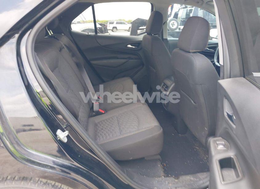 Photo 8 of 2020 Chevrolet Equinox FWD LT 2.0L TURBO (VIN 3GNAXLEX6LL315262)