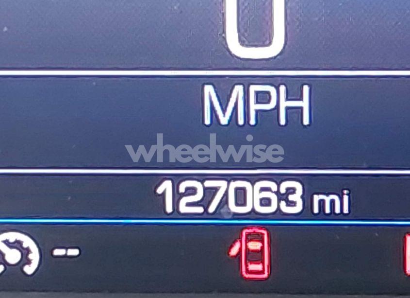 Photo 15 of 2019 Chevrolet Equinox LT (VIN 3GNAXLEX8KS527276)