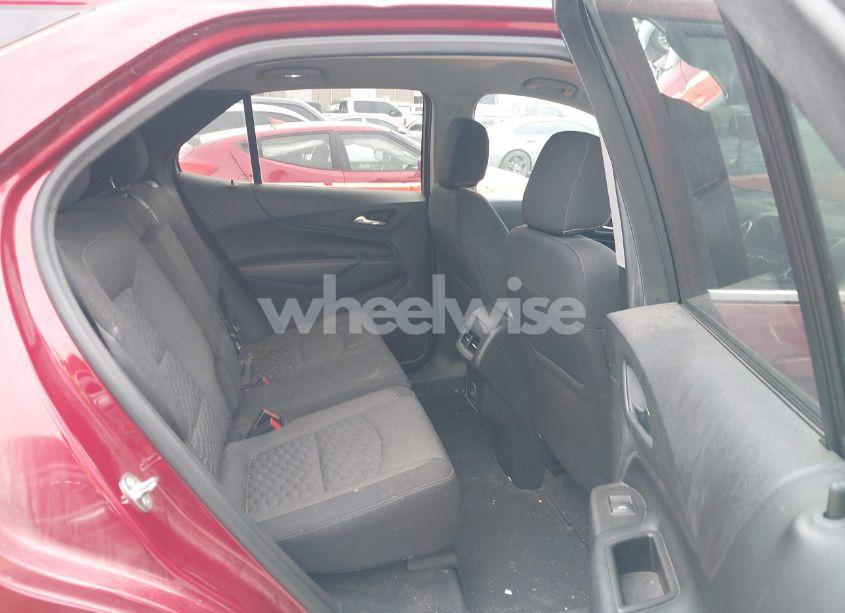 Photo 8 of 2019 Chevrolet Equinox LT (VIN 3GNAXLEX8KS527276)