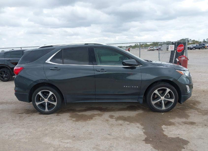 Photo 13 of 2020 Chevrolet Equinox FWD LT 2.0L TURBO (VIN 3GNAXLEX8LS596616)