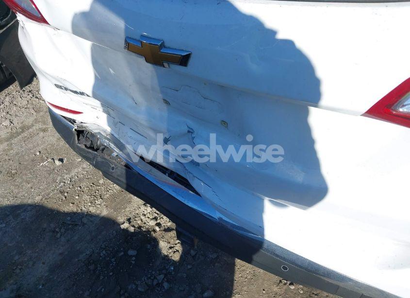 Photo 19 of 2019 Chevrolet Equinox LT (VIN 3GNAXLEX9KS532728)