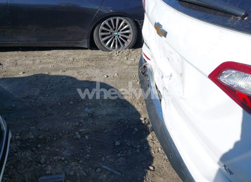 Photo 20 of 2019 Chevrolet Equinox LT (VIN 3GNAXLEX9KS532728)