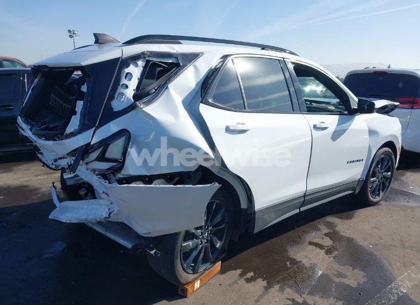 Photo 4 of 2023 Chevrolet Equinox FWD RS (VIN 3GNAXMEG0PS137169)