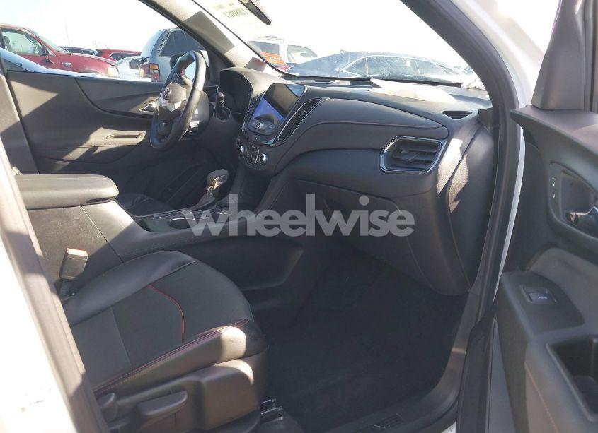 Photo 5 of 2023 Chevrolet Equinox FWD RS (VIN 3GNAXMEG0PS137169)