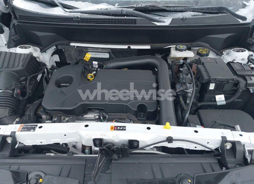 Photo 10 of 2024 Chevrolet Equinox FWD RS (VIN 3GNAXMEG0RS101839)