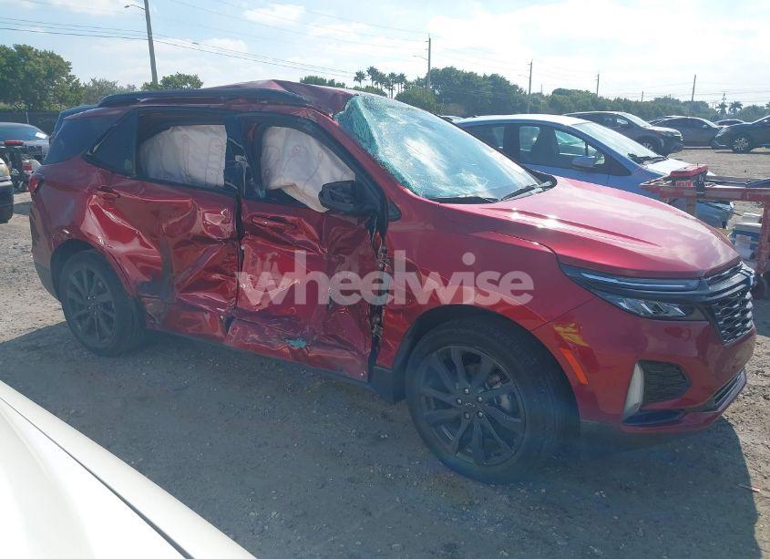 2024 Chevrolet Equinox FWD RS (VIN 3GNAXMEG0RS103493) main photo