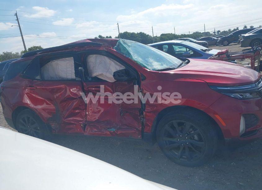 Photo 13 of 2024 Chevrolet Equinox FWD RS (VIN 3GNAXMEG0RS103493)