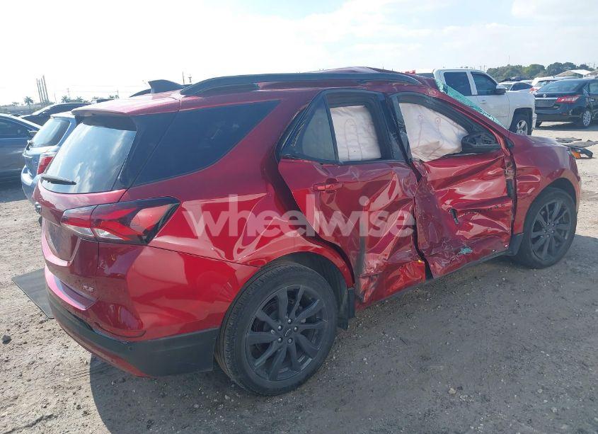 Photo 4 of 2024 Chevrolet Equinox FWD RS (VIN 3GNAXMEG0RS103493)