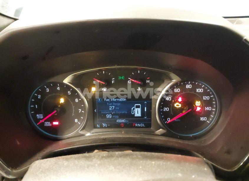 Photo 7 of 2023 Chevrolet Equinox FWD RS (VIN 3GNAXMEG1PL236903)