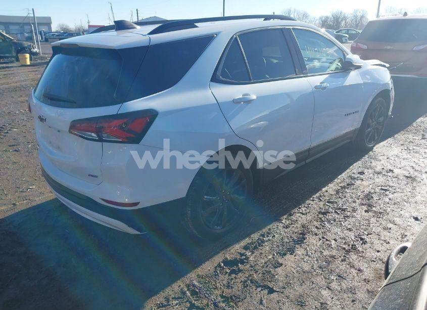 Photo 4 of 2024 Chevrolet Equinox FWD RS (VIN 3GNAXMEG1RS105124)