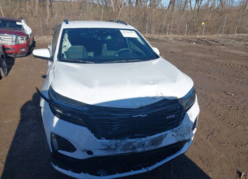Photo 6 of 2024 Chevrolet Equinox FWD RS (VIN 3GNAXMEG1RS105124)