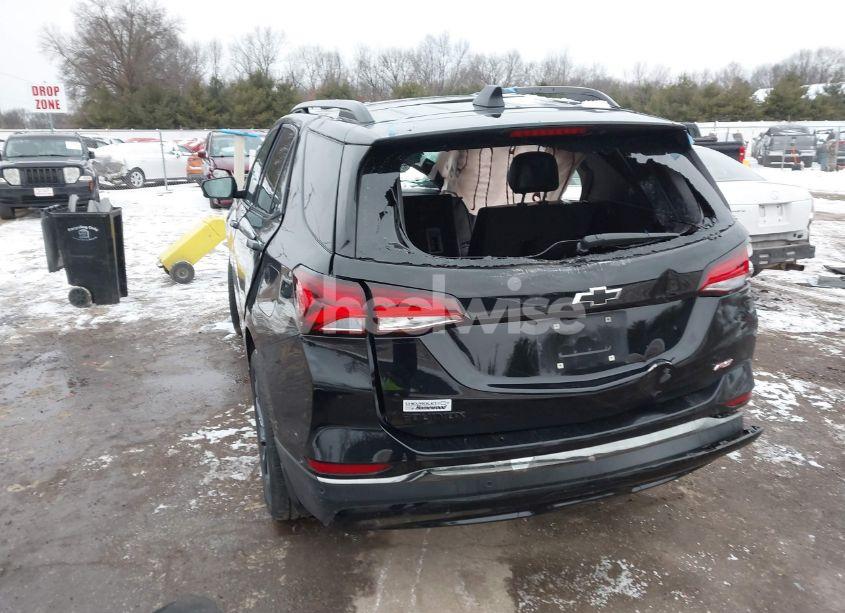Photo 3 of 2023 Chevrolet Equinox FWD RS (VIN 3GNAXMEG2PL203702)