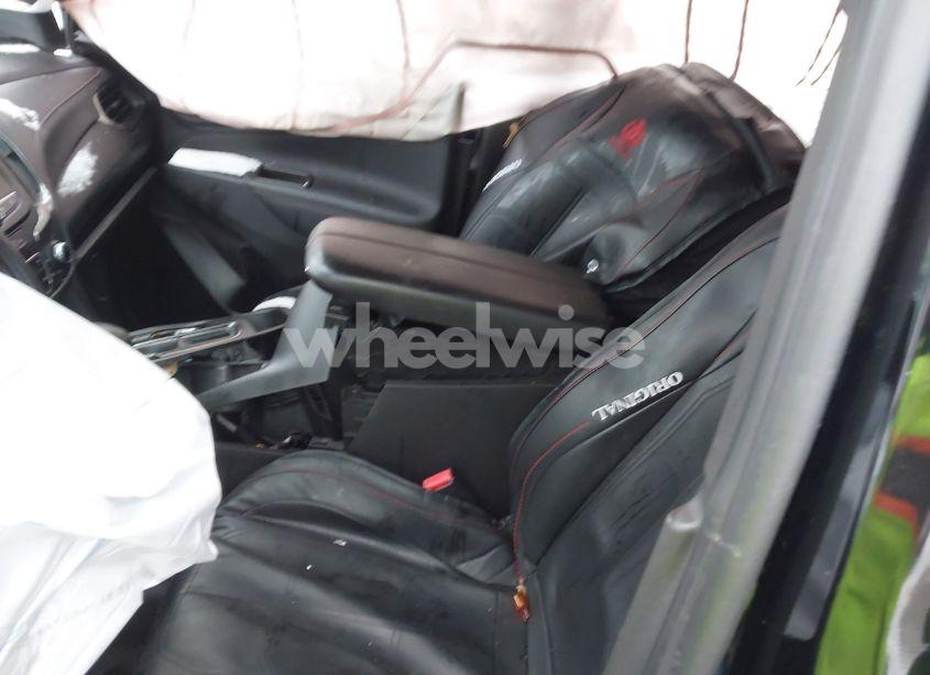 Photo 5 of 2023 Chevrolet Equinox FWD RS (VIN 3GNAXMEG2PL203702)