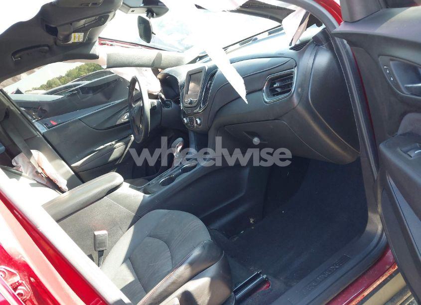 Photo 5 of 2023 Chevrolet Equinox FWD RS (VIN 3GNAXMEG3PS153365)