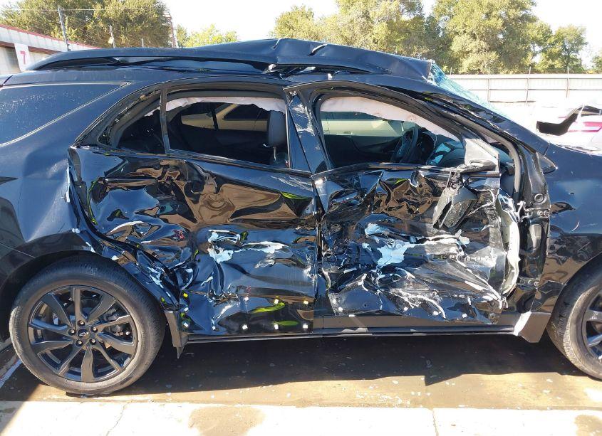 Photo 14 of 2023 Chevrolet Equinox FWD RS (VIN 3GNAXMEG4PL119056)