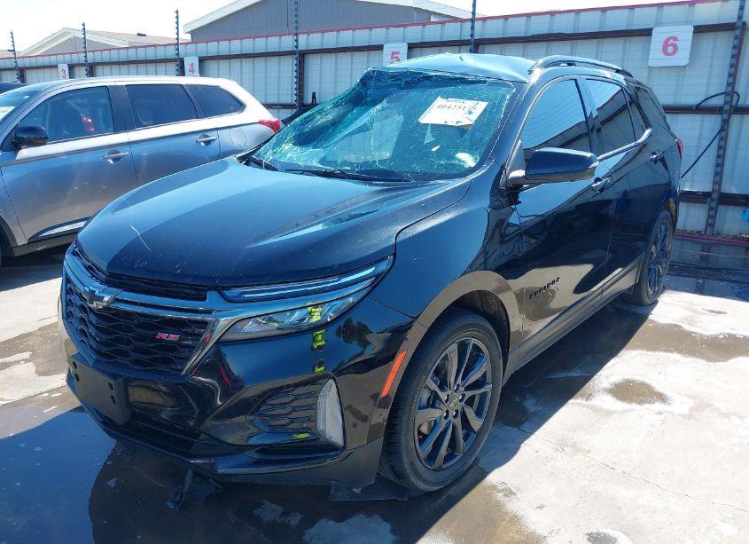 Photo 2 of 2023 Chevrolet Equinox FWD RS (VIN 3GNAXMEG4PL119056)
