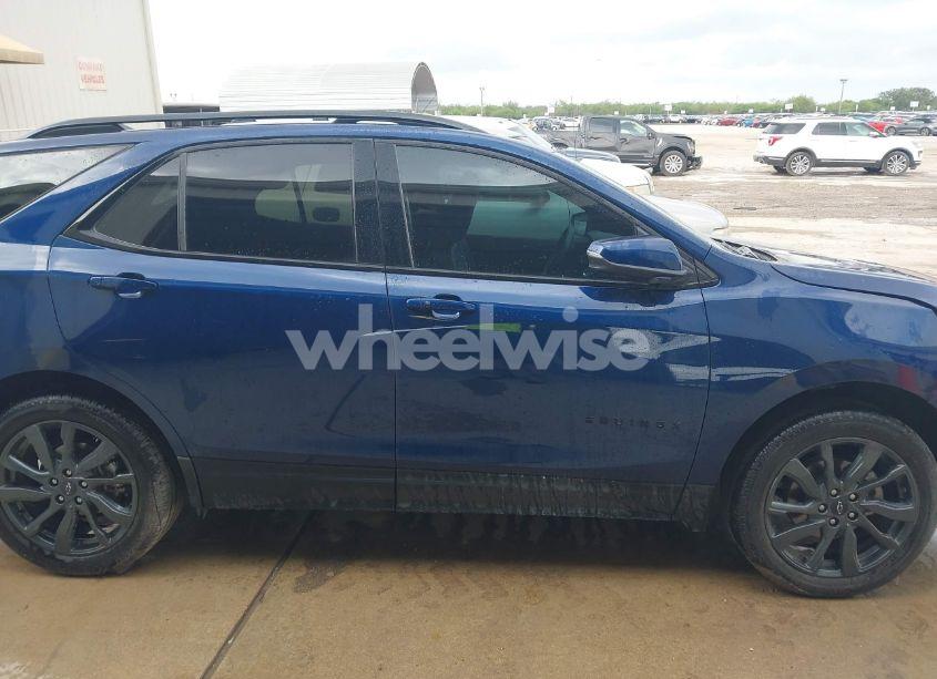 Photo 13 of 2023 Chevrolet Equinox FWD RS (VIN 3GNAXMEG4PL179855)