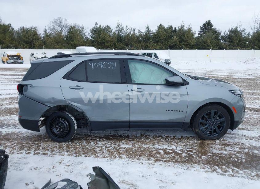 Photo 13 of 2023 Chevrolet Equinox FWD RS (VIN 3GNAXMEG4PS132105)