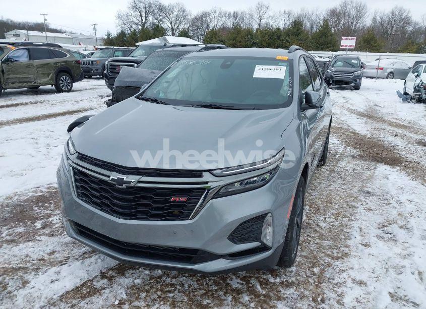 Photo 2 of 2023 Chevrolet Equinox FWD RS (VIN 3GNAXMEG4PS132105)
