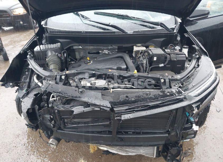 Photo 10 of 2024 Chevrolet Equinox FWD RS (VIN 3GNAXMEG4RL165800)