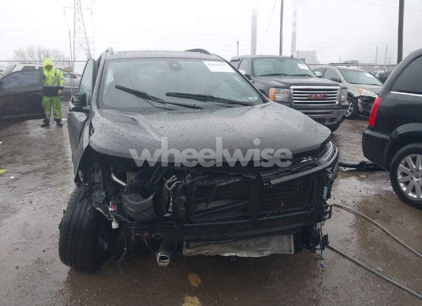 Photo 13 of 2024 Chevrolet Equinox FWD RS (VIN 3GNAXMEG4RL165800)