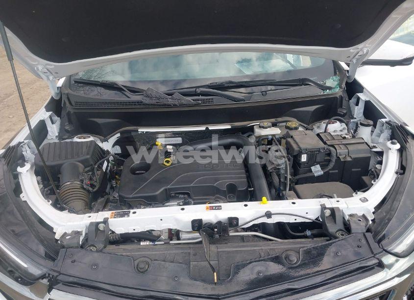 Photo 10 of 2023 Chevrolet Equinox FWD RS (VIN 3GNAXMEG7PL203601)