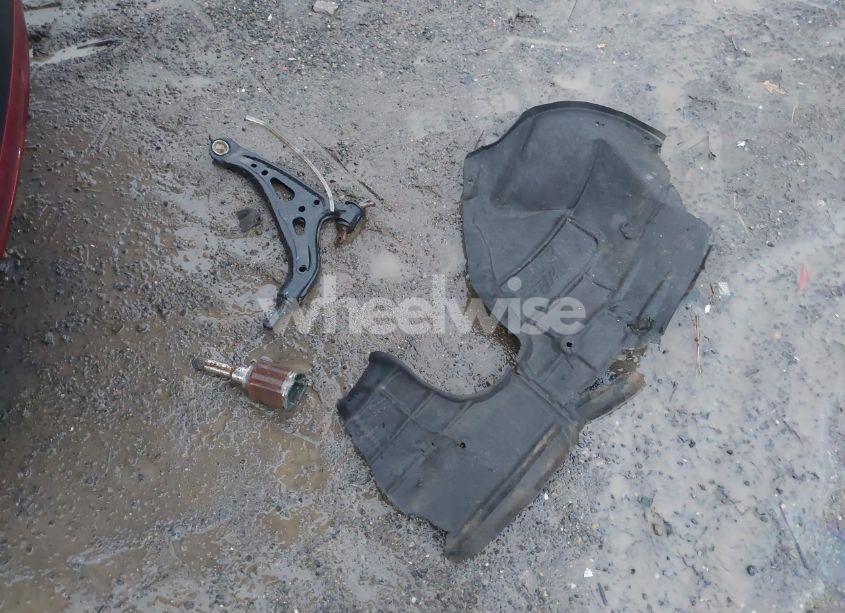 Photo 12 of 2023 Chevrolet Equinox FWD RS (VIN 3GNAXMEG7PS206343)