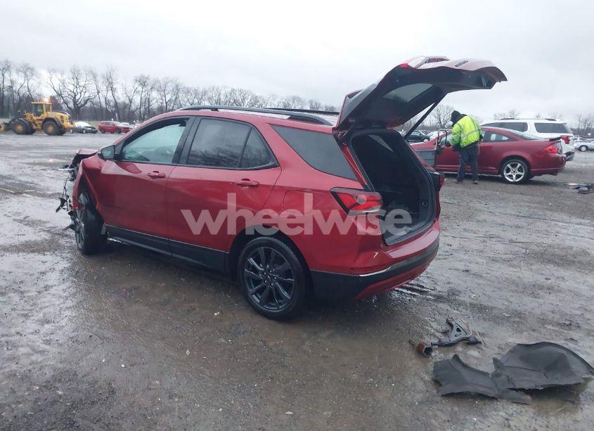 Photo 3 of 2023 Chevrolet Equinox FWD RS (VIN 3GNAXMEG7PS206343)