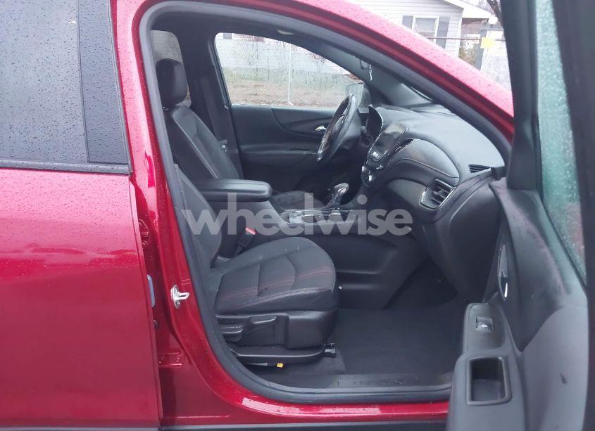 Photo 5 of 2023 Chevrolet Equinox FWD RS (VIN 3GNAXMEG7PS206343)