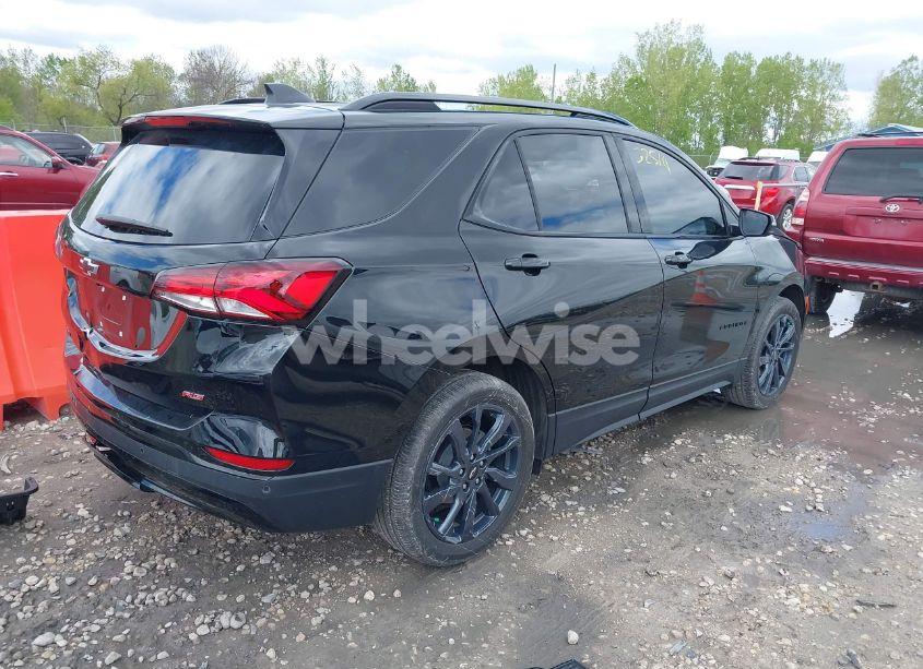 Photo 4 of 2024 Chevrolet Equinox FWD RS (VIN 3GNAXMEG7RL140387)