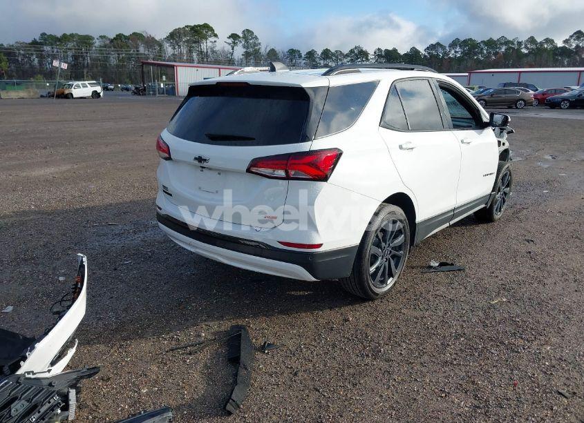 Photo 4 of 2024 Chevrolet Equinox FWD RS (VIN 3GNAXMEG7RS125121)