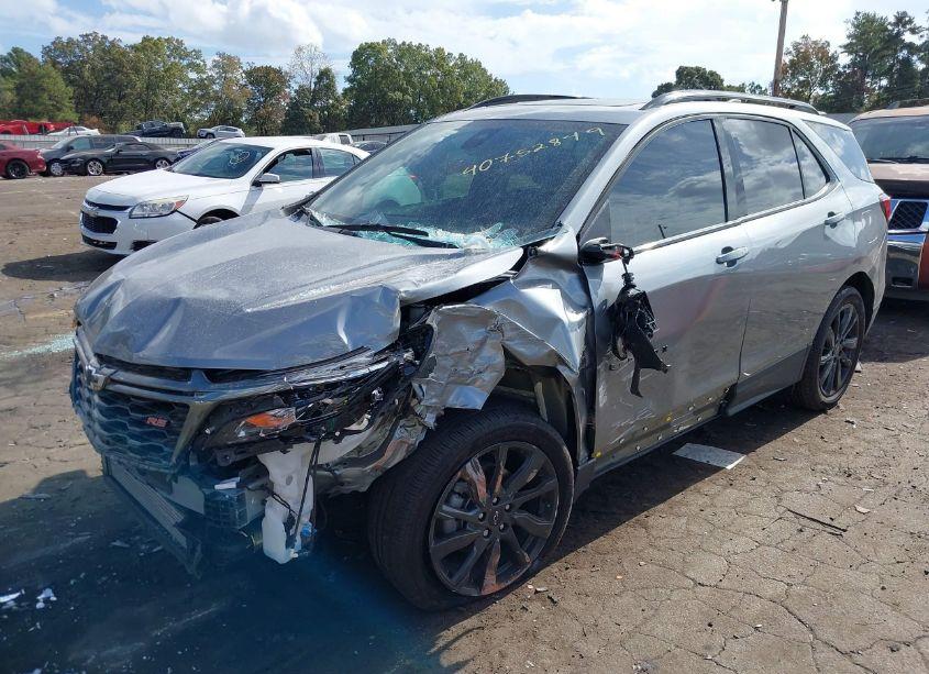 Photo 2 of 2023 Chevrolet Equinox FWD RS (VIN 3GNAXMEG8PS178424)