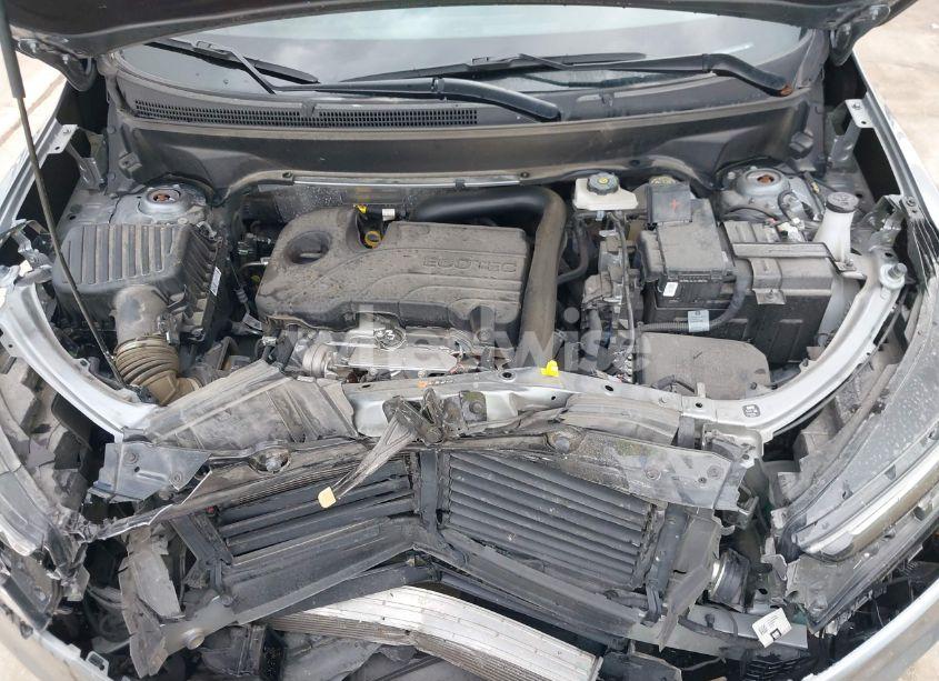 Photo 10 of 2024 Chevrolet Equinox FWD RS (VIN 3GNAXMEG9RS105078)